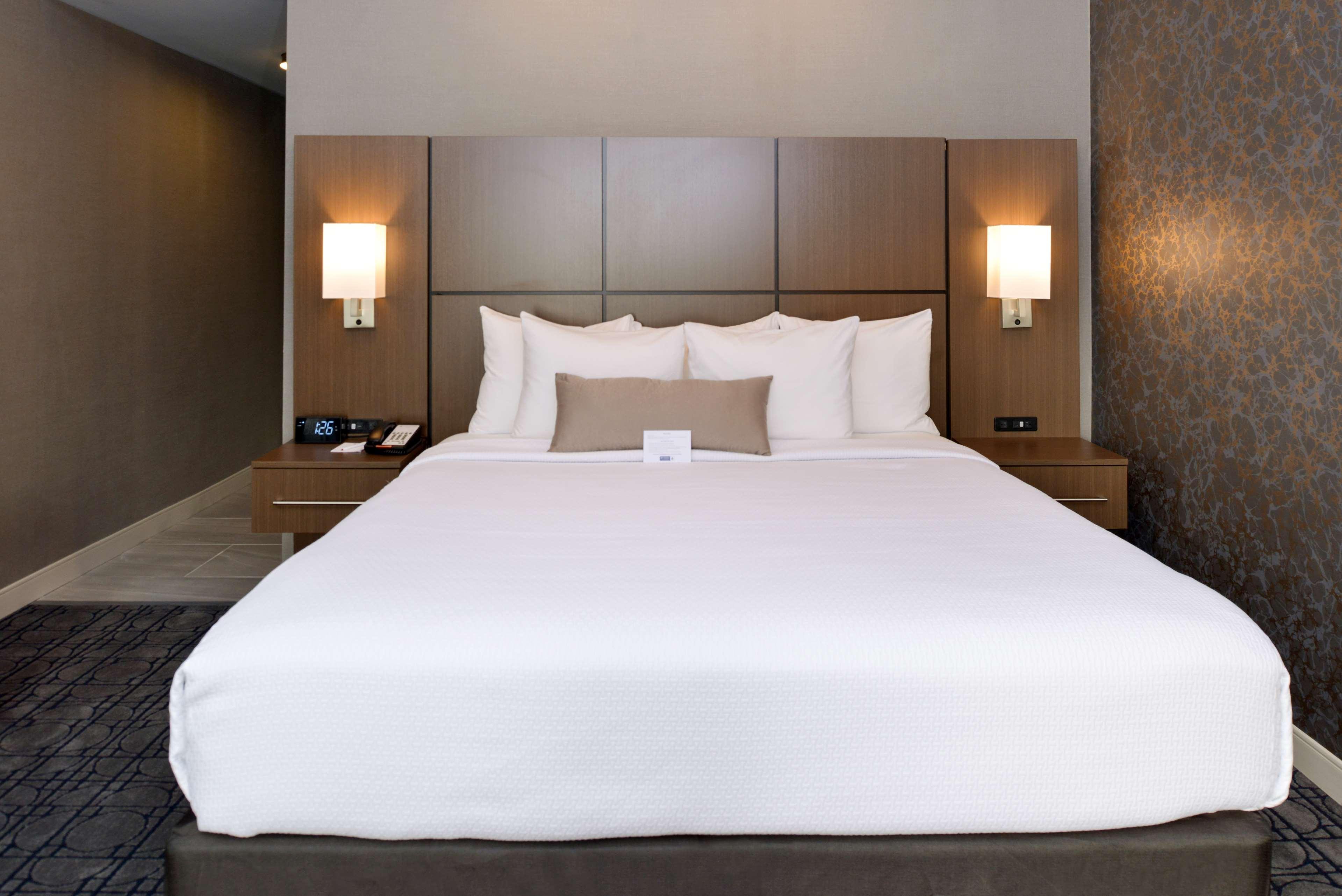 Best Western Plus Coalinga Inn Esterno foto